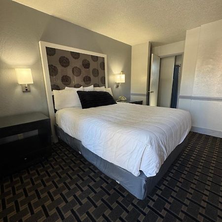 Budget Inn At The Heavenly Gondola South Lake Tahoe Exterior photo